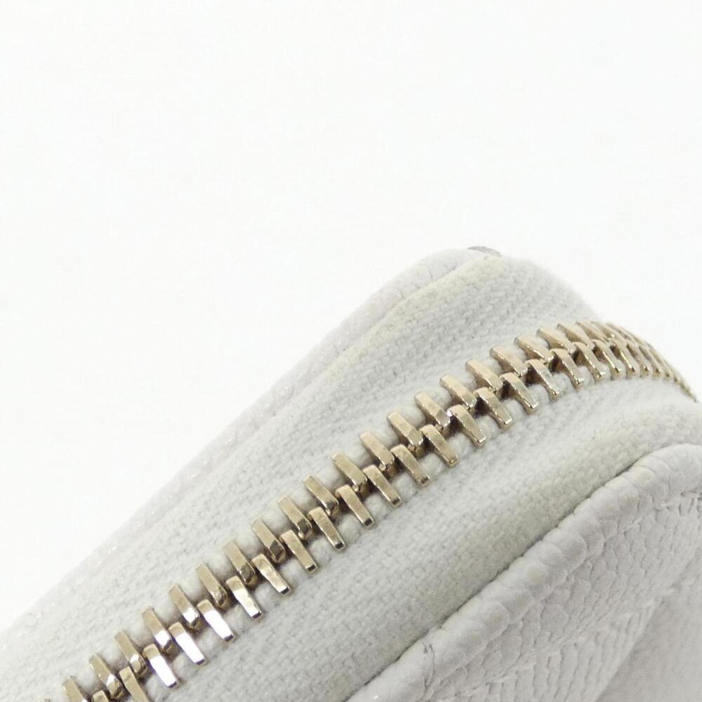 CHANEL White Wallet - Picture 5 of 10
